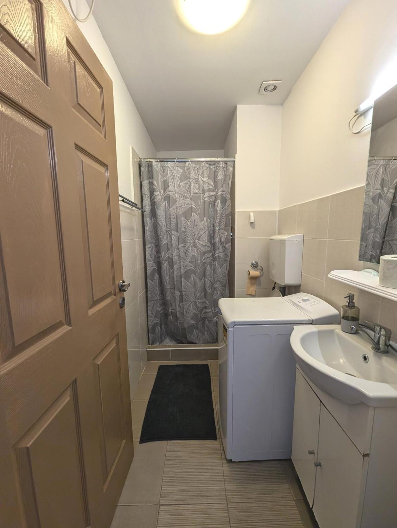 Sandor Central Studio Apartment Târgu-Mureş Exteriér fotografie